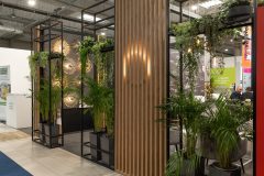 trksystem.com-trksystem.com-stoisko-targowe-bittner-blask-rodowych-sztuccow-PCZ-6335-scaled