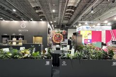 trksystem.com-trksystem.com-grafen-na-targach-smakki-2024-stoisko-targowe-by-tatjana-kobuszewska-trk-system-IMG-2409-scaled