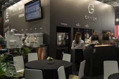 trksystem.com-trksystem.com-grafen-na-targach-smakki-2024-stoisko-targowe-by-tatjana-kobuszewska-trk-system-PCZ-3788-scaled