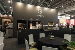 trksystem.com-trksystem.com-grafen-na-targach-smakki-2024-stoisko-targowe-by-tatjana-kobuszewska-trk-system-PCZ-3803-scaled