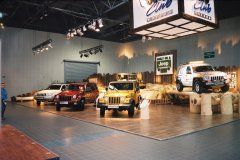 trksystem.com-Jeep-by-trksystem.com-stoisko-targowe-F1020004