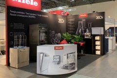 trksystem.com-trksystem.com-mini-stoisko-miele-expo-xxi-1.-Miele-5926-scaled